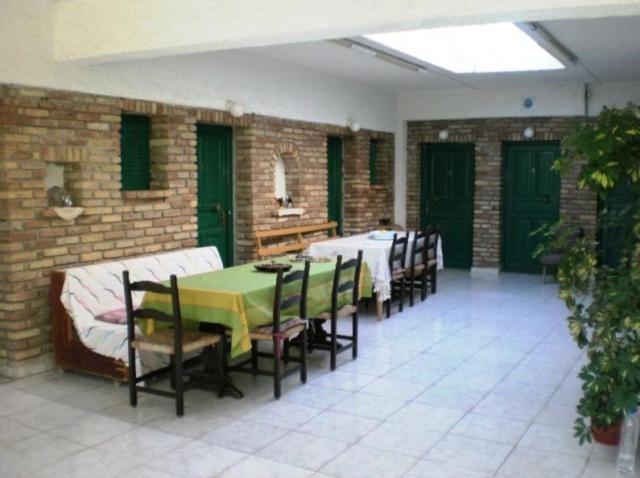Damaskis Kassiopi Studios Luaran gambar